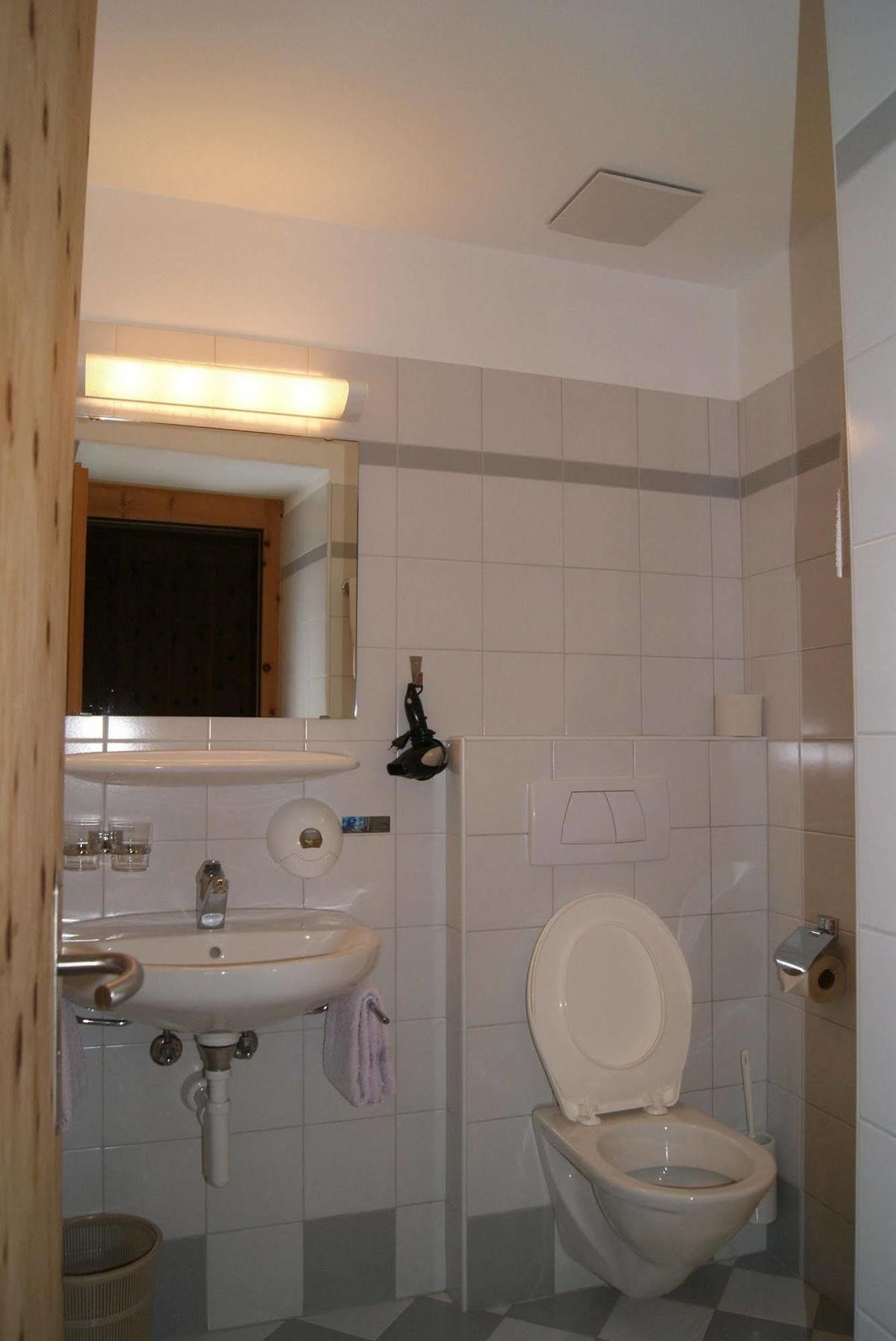 Albergo Piz Cam Vicosoprano Zewnętrze zdjęcie